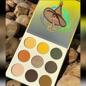 Juvia's Place The Nomad Eyeshadow Palette